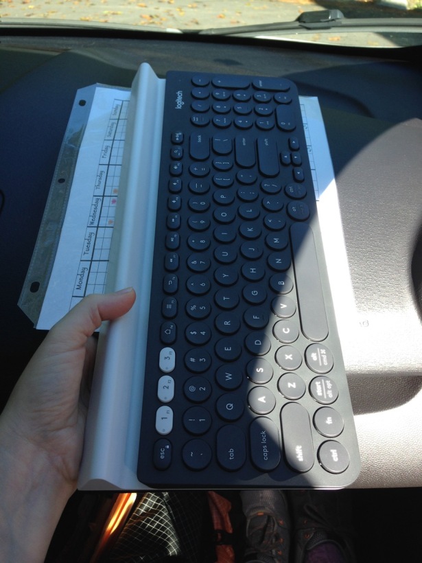 keyboard Logitech bluetooth K780 - 4